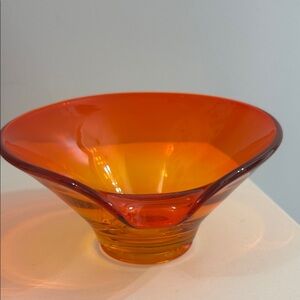 VIKING VINTAGE Vibrant Orange Glass Bowl